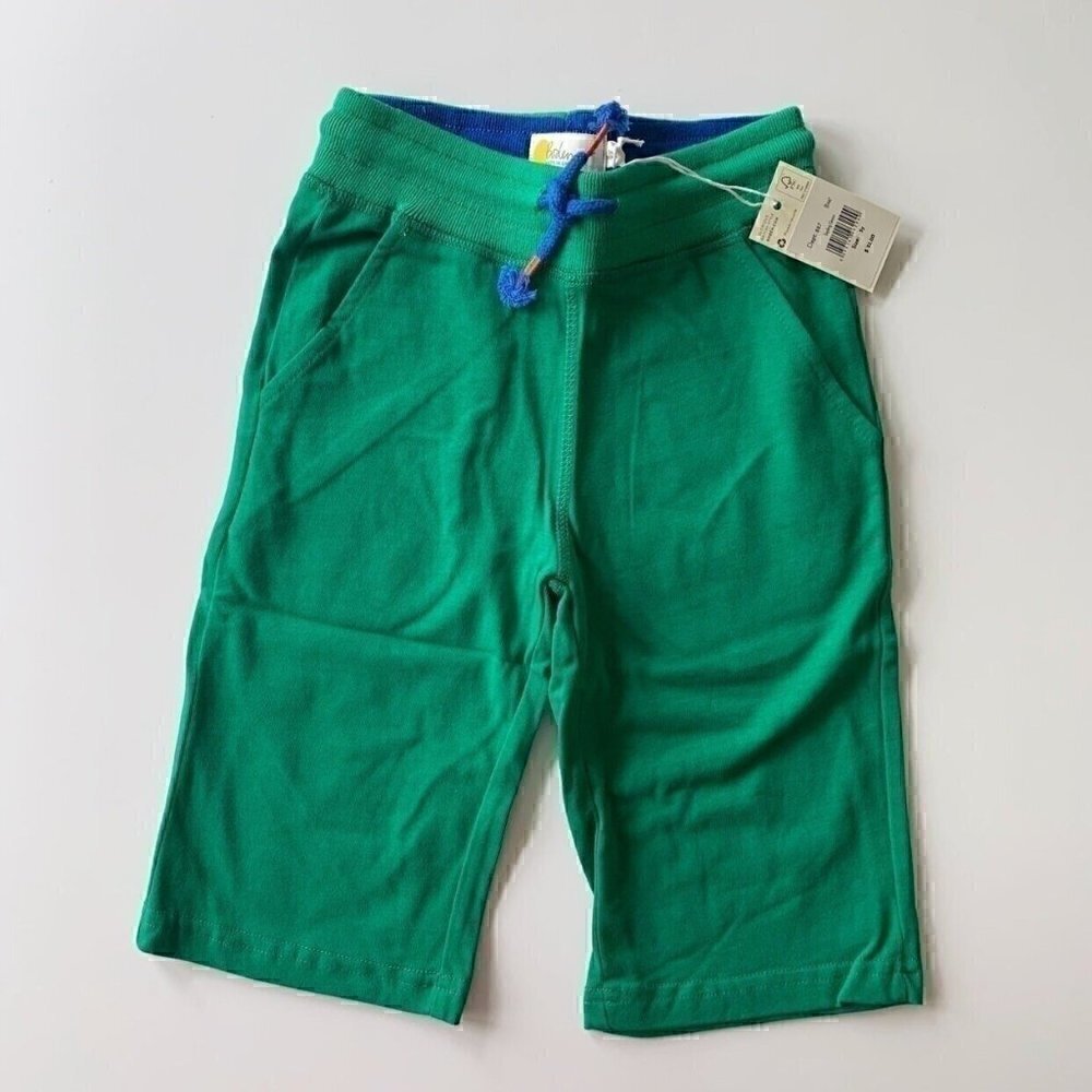 NWT Mini Boden Boys Baggies Green Shorts 7 years